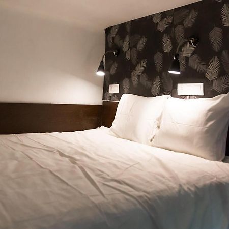 Modern Budget Lofts In The City Centre ブダペスト エクステリア 写真