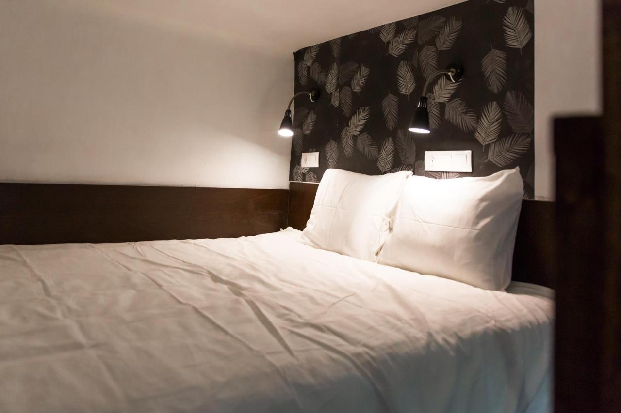 Modern Budget Lofts In The City Centre ブダペスト エクステリア 写真